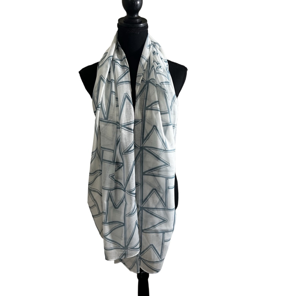 WynneLayers Abstract Star Print Scarf | One Size | Lightweight Polyester